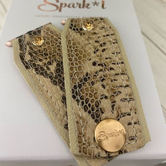 𝅺🔥 Spark’l Desert Snakeskin 42/44 Bow Ban - Picture 1 of 10